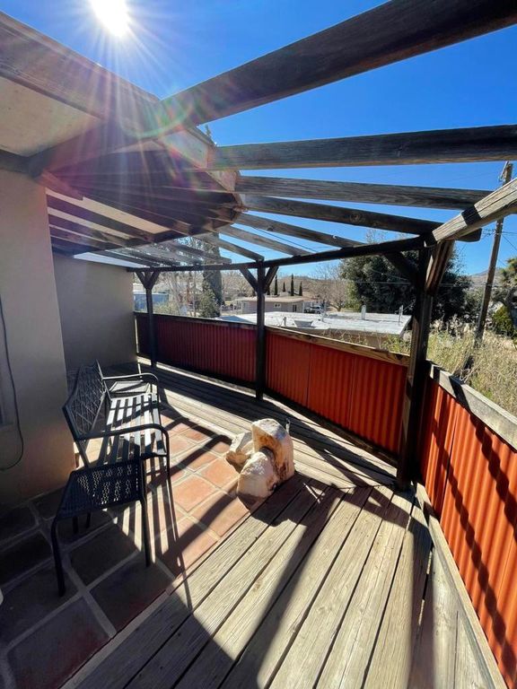 Image 44 of property listing at 7772 Jemez Trail, Yucca Valley, CA 92284