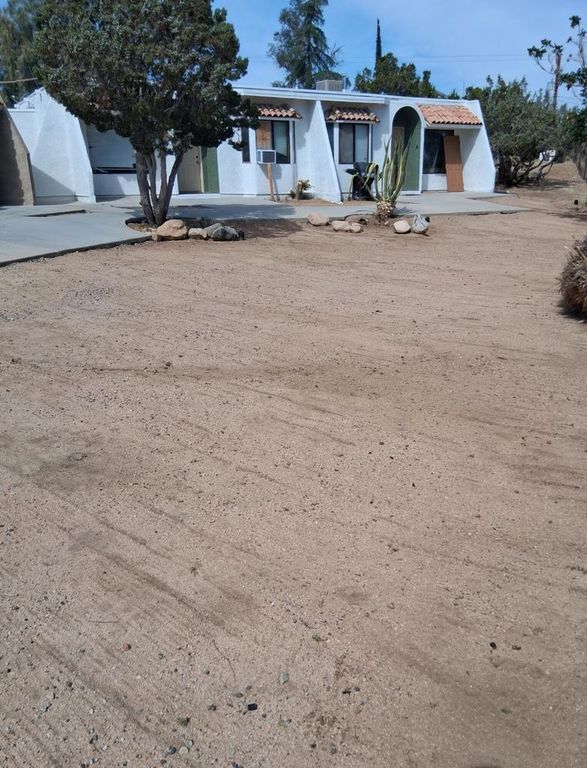 Image 5 of property listing at 7772 Jemez Trail, Yucca Valley, CA 92284