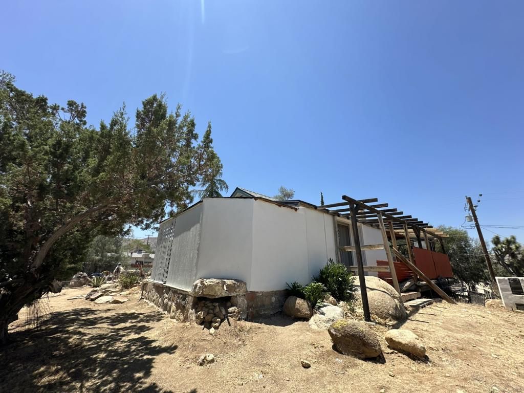 Image 60 of property listing at 7772 Jemez Trail, Yucca Valley, CA 92284