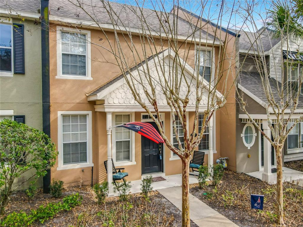 Image 1 of property listing at 219 VICTORIA COMMONS, Deland, FL 32724