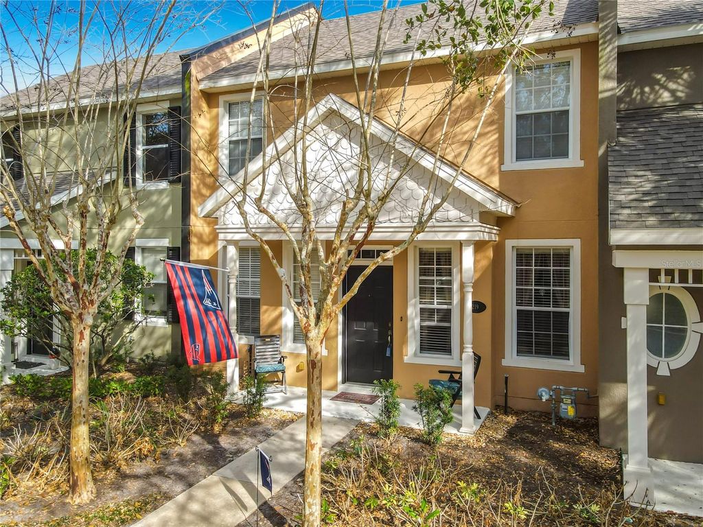 Image 2 of property listing at 219 VICTORIA COMMONS, Deland, FL 32724