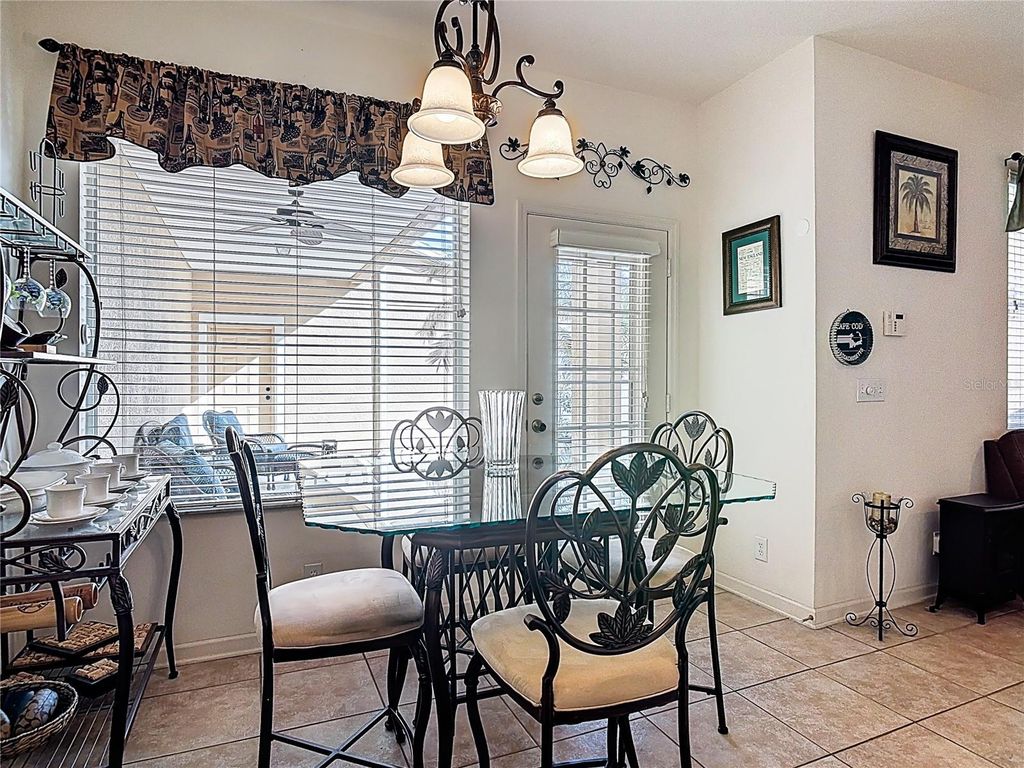 Image 19 of property listing at 219 VICTORIA COMMONS, Deland, FL 32724