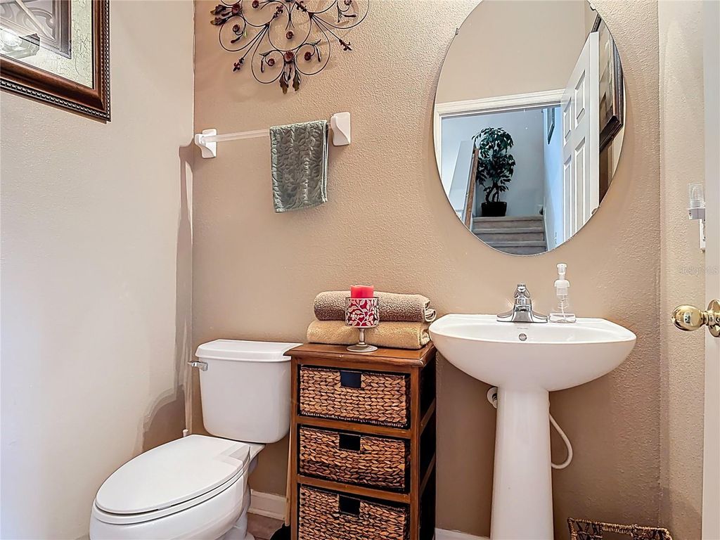 Image 28 of property listing at 219 VICTORIA COMMONS, Deland, FL 32724