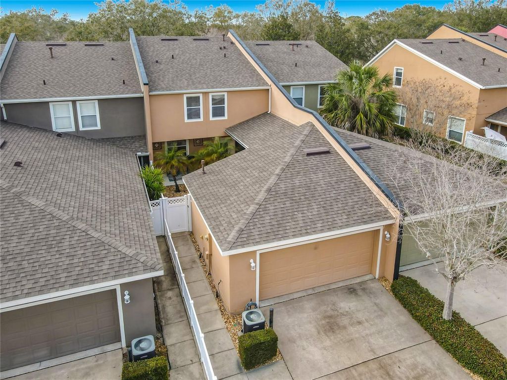 Image 48 of property listing at 219 VICTORIA COMMONS, Deland, FL 32724