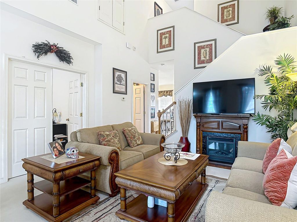 Image 10 of property listing at 219 VICTORIA COMMONS, Deland, FL 32724