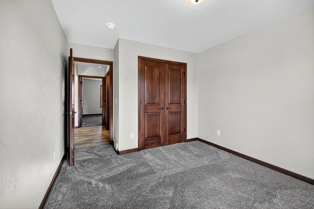 3759 E CALLALILLY LANE, Appleton, WI 54913