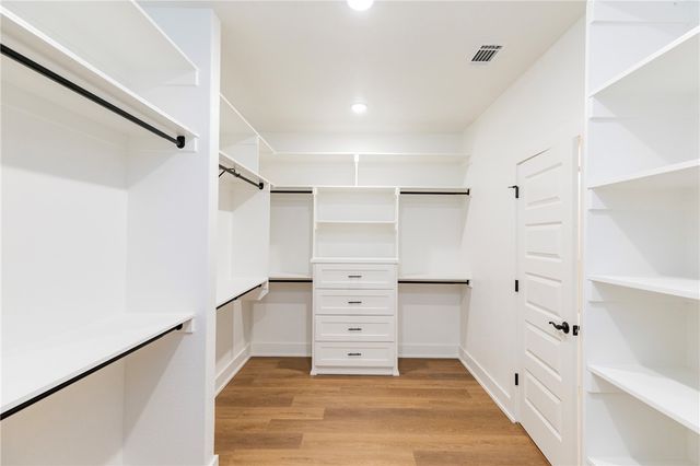 2104 N Dagan Street, Siloam Springs, AR 72761