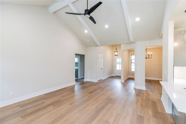 2104 N Dagan Street, Siloam Springs, AR 72761