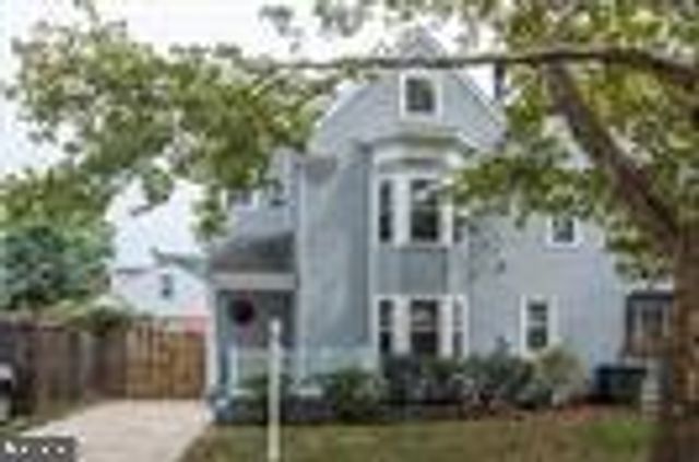 1759 N CLIFF ST, Alexandria, VA 22301