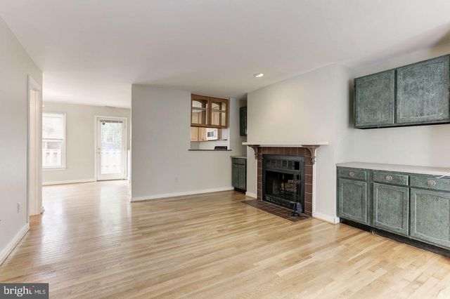 1759 N CLIFF ST, Alexandria, VA 22301