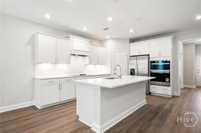 114 Chatham Lane, Richmond Hill, GA 31324