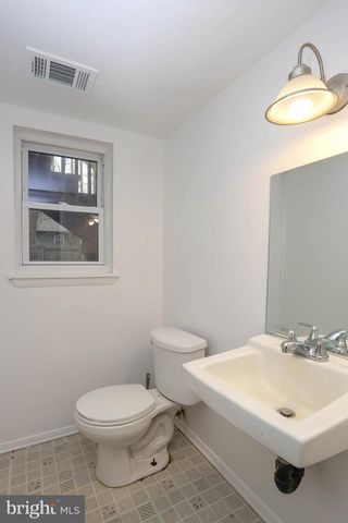 225 PENNSYLVANIA AVE, Pasadena, MD 21122