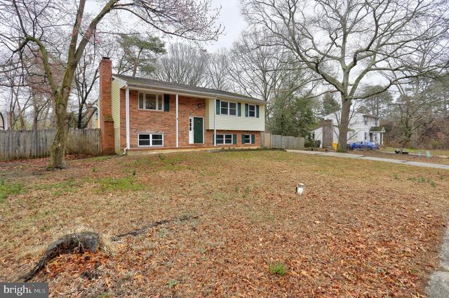 225 PENNSYLVANIA AVE, Pasadena, MD 21122