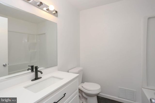 225 PENNSYLVANIA AVE, Pasadena, MD 21122