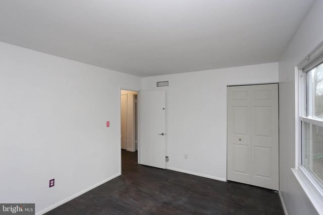 225 PENNSYLVANIA AVE, Pasadena, MD 21122