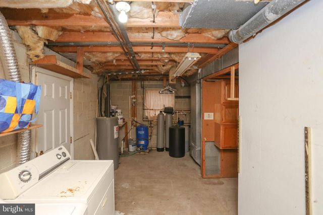 225 PENNSYLVANIA AVE, Pasadena, MD 21122