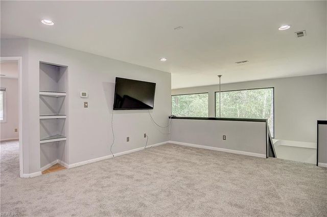 920 Cardinal RD, Virginia Beach, VA 23451