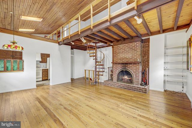 626 S 7TH ST, Philadelphia, PA 19147