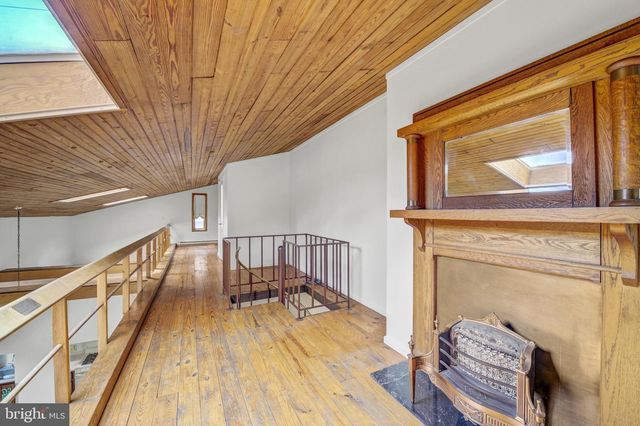 626 S 7TH ST, Philadelphia, PA 19147