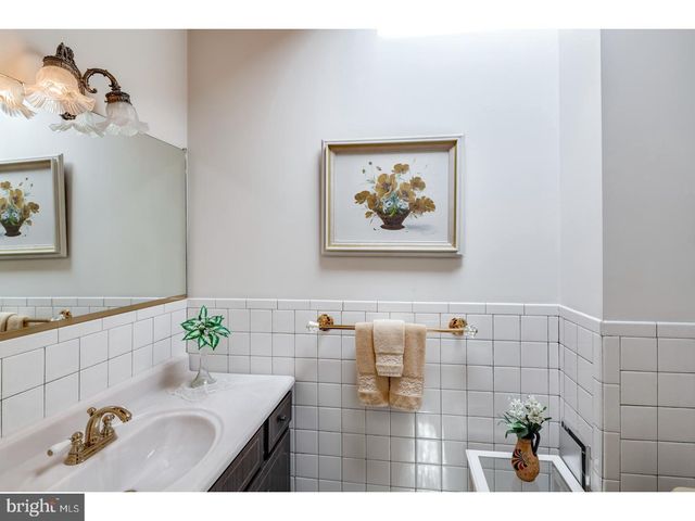 626 S 7TH ST, Philadelphia, PA 19147