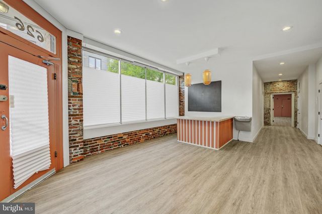 626 S 7TH ST, Philadelphia, PA 19147