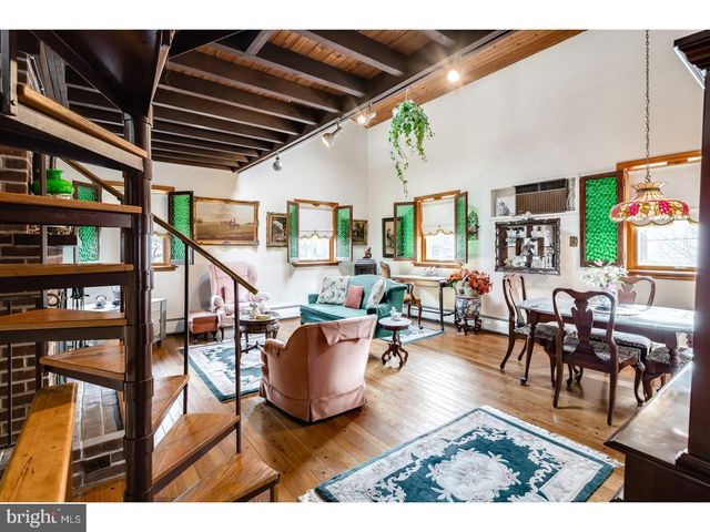 626 S 7TH ST, Philadelphia, PA 19147