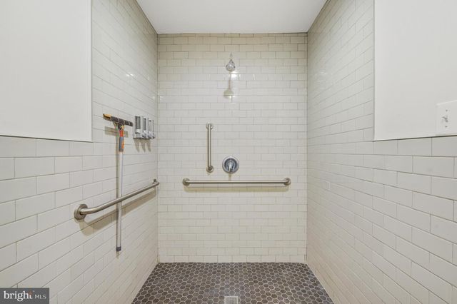 626 S 7TH ST, Philadelphia, PA 19147
