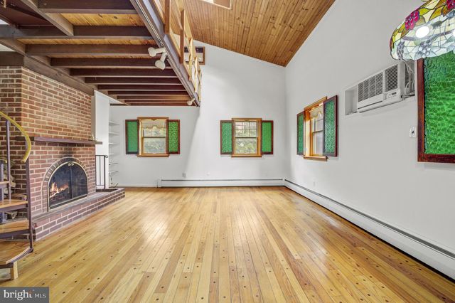 626 S 7TH ST, Philadelphia, PA 19147