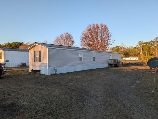 3019 Warf Dr, Conway, SC 29526