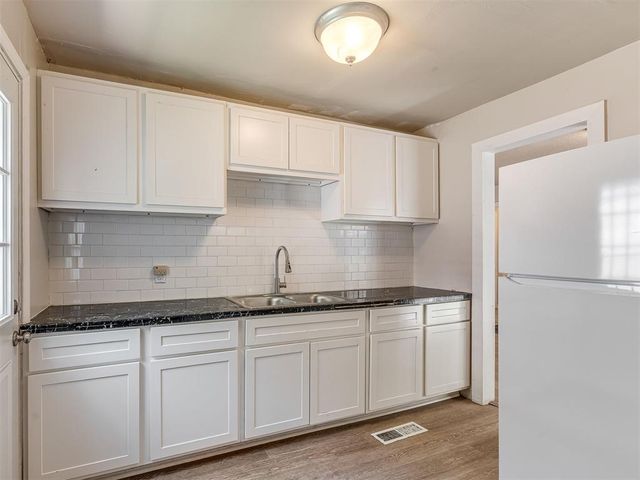 1201 Carverdale Drive, Oklahoma City, OK 73117