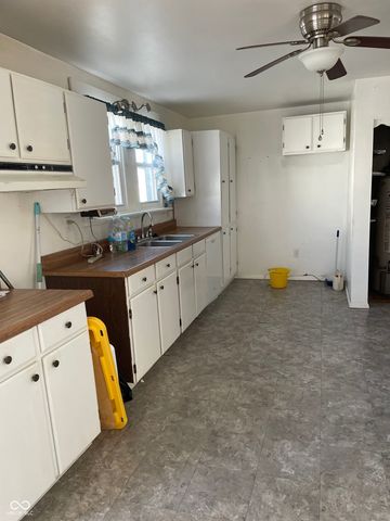 316 W Adams Street, Tipton, IN 46072