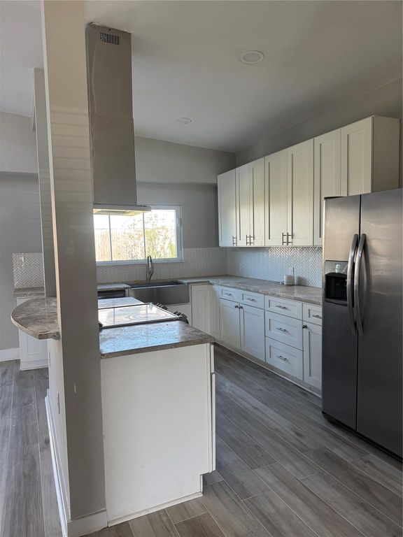 7526 Dearborn Street, Houston, TX 77055