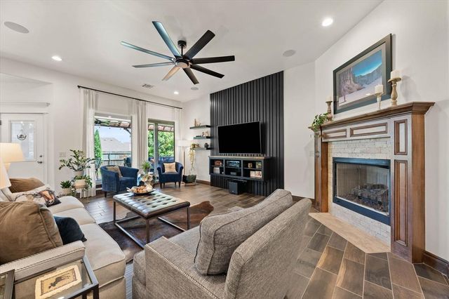 3200 Drake Crest Drive, Edmond, OK 73034