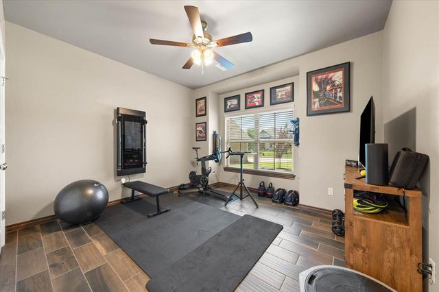 3200 Drake Crest Drive, Edmond, OK 73034
