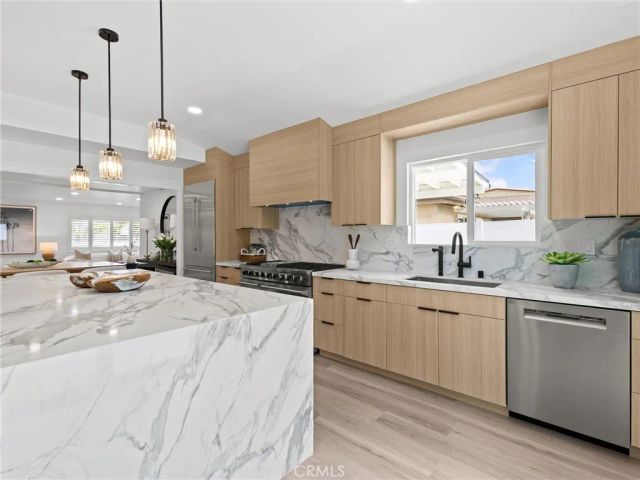 9162 Brabham, Huntington Beach, CA 92646
