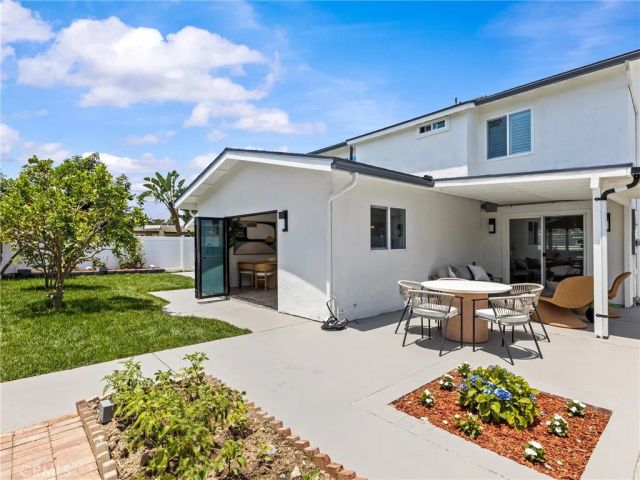9162 Brabham, Huntington Beach, CA 92646