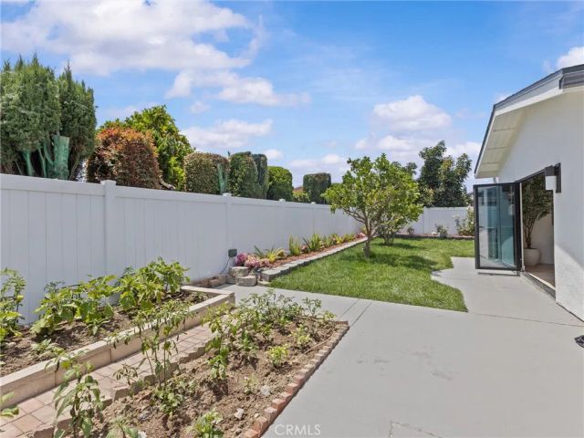 9162 Brabham, Huntington Beach, CA 92646