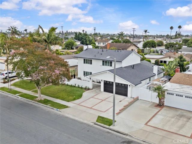 9162 Brabham, Huntington Beach, CA 92646