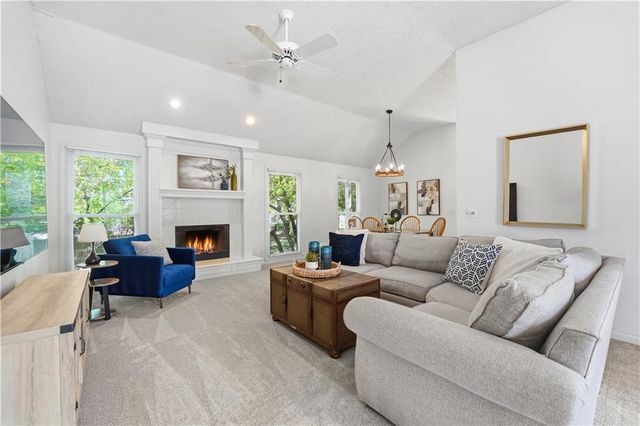 11403 W 115th Street, Overland Park, KS 66210