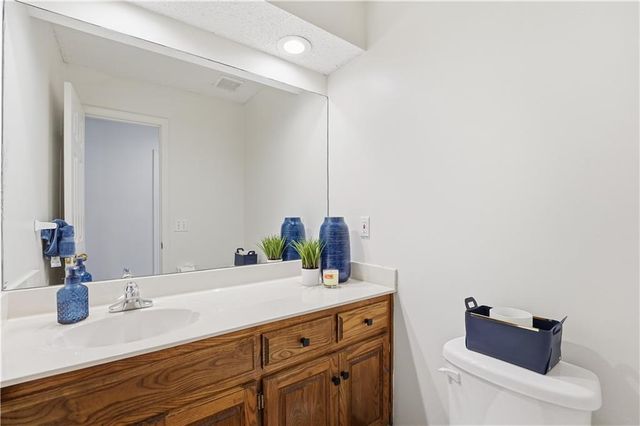 11403 W 115th Street, Overland Park, KS 66210
