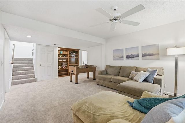 11403 W 115th Street, Overland Park, KS 66210