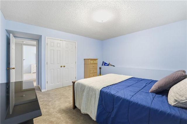 11403 W 115th Street, Overland Park, KS 66210