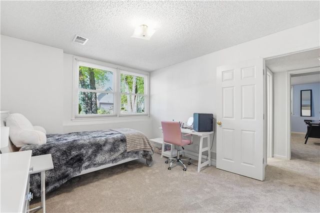 11403 W 115th Street, Overland Park, KS 66210