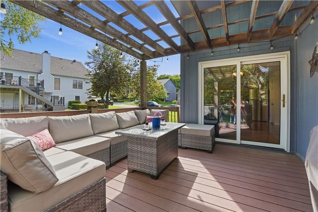 11403 W 115th Street, Overland Park, KS 66210