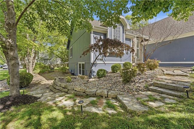 11403 W 115th Street, Overland Park, KS 66210