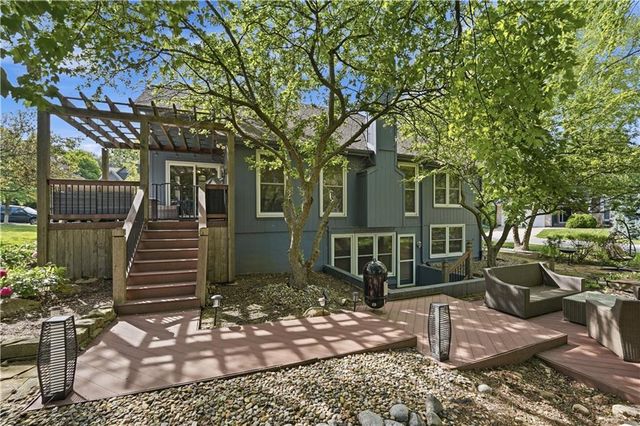11403 W 115th Street, Overland Park, KS 66210