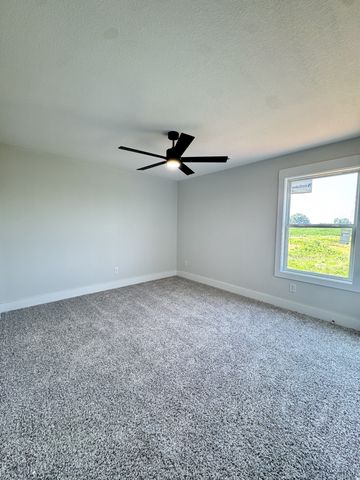 238 Low Plains Ln, Clarksville, TN 37043