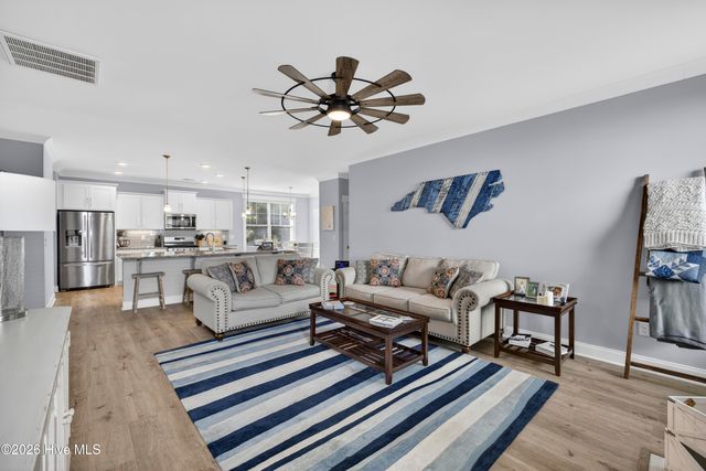 1003 Terraces Lane, Hampstead, NC 28443