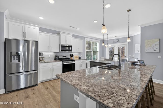 1003 Terraces Lane, Hampstead, NC 28443