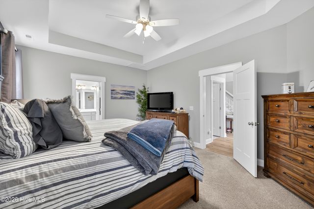 1003 Terraces Lane, Hampstead, NC 28443